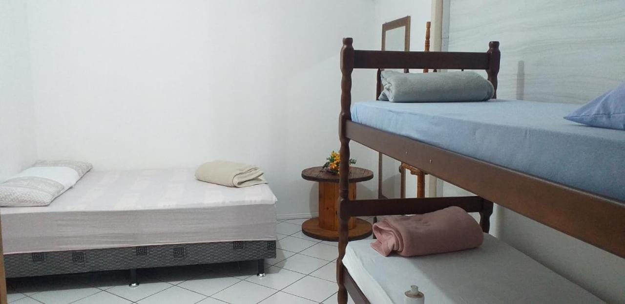 Hostel Germanica 주앵빌 외부 사진